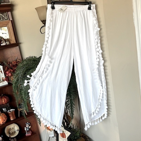 Brand New Salty Lemon White Rayon Beach Pants Flyaway Tassel Coverup Stretch - Picture 1 of 14